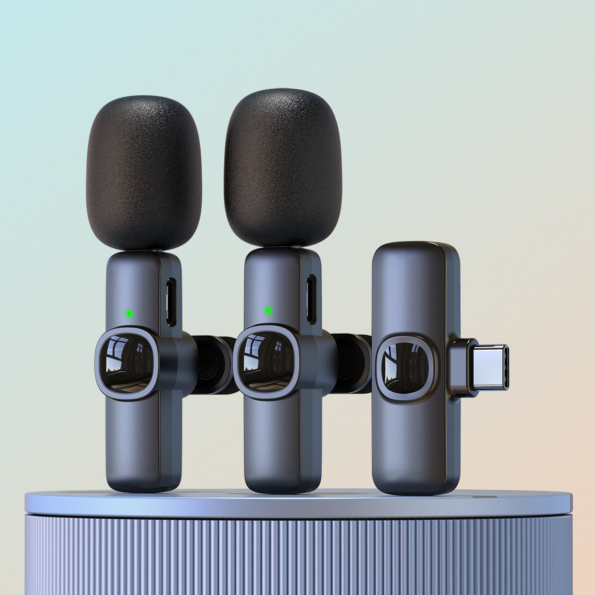 Clip-on Wireless Microphone for Live Recording