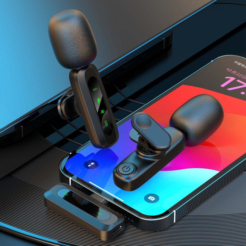 Clip-on Wireless Microphone for Live Recording